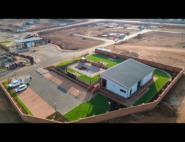 4 BEDROOM HOUSE FOR SALE IN FOUNTAINBROOK ESTATE